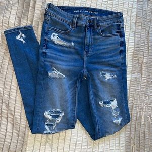 American Eagle Women’s High-Rise Jegging ripped skinny blue jeans sz 6 long